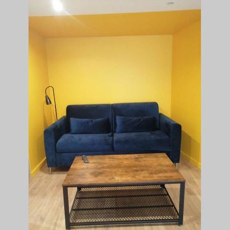 Charmant Appartement Avec Terrasse Pont-de-l'Isere Ngoại thất bức ảnh
